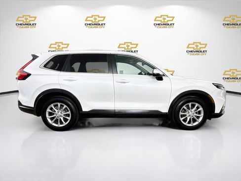 Used 2023 Honda CR-V EX image 9