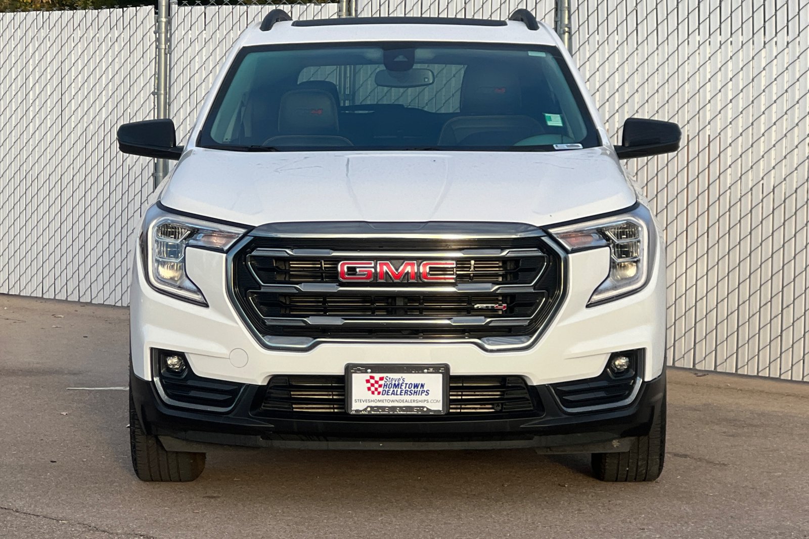 Used 2024 GMC Terrain AT4 w/ Infotainment Package II AWD/4WD image 6