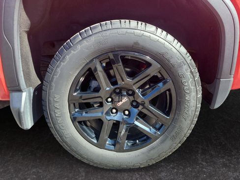 Used 2020 GMC Sierra 1500 Base w/ Sierra Value Package image 15