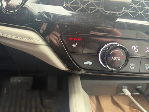 Used 2024 Honda Accord EX-L image 17