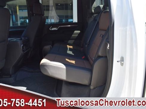 Used 2024 Chevrolet Silverado 2500 High Country w/ High Country Premium Package image 22