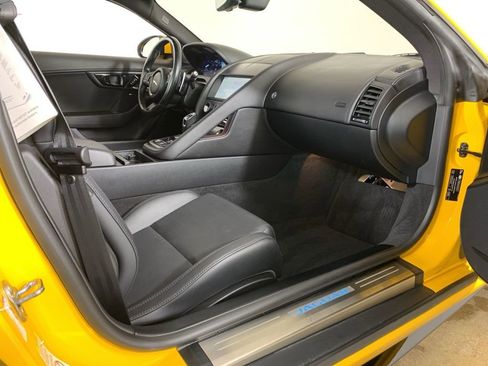 Used 2021 Jaguar F-TYPE R-Dynamic AWD/4WD image 35