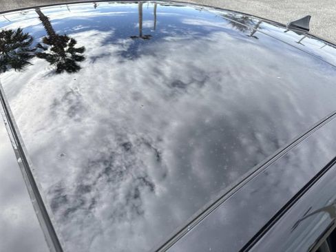 Used 2022 Genesis G70 2.0T w/ Prestige Package image 35