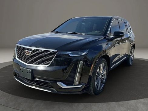 Used 2022 Cadillac XT6 Premium Luxury AWD/4WD image 1