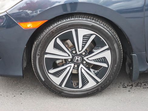 Used 2017 Honda Civic EX-T image 9