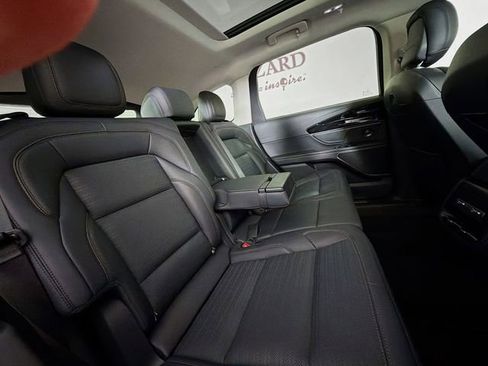 New 2026 Lincoln Nautilus Reserve w/ Jet Appearance Package AWD/4WD image 31