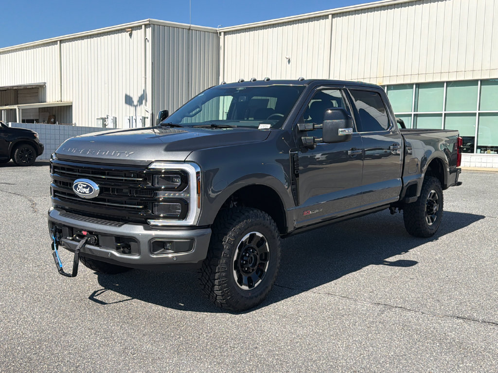 New 2027 Ford F250 Platinum w/ Tremor Off-Road Package AWD/4WD image 3