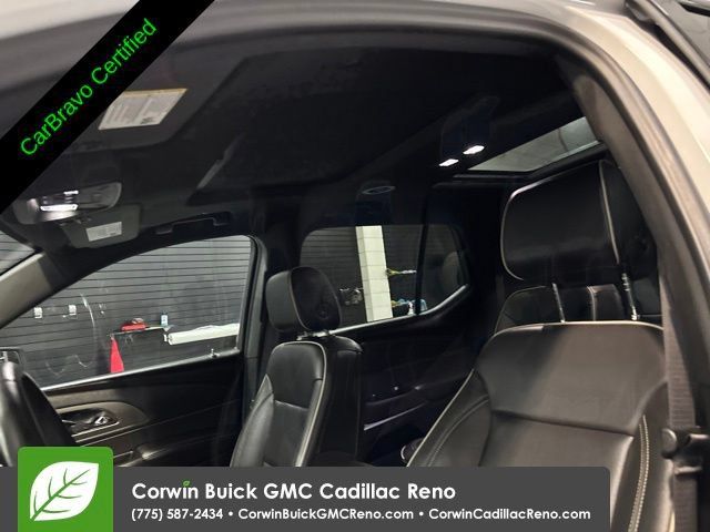 Certified 2023 Chevrolet Traverse Premier w/ Redline Edition AWD/4WD image 13