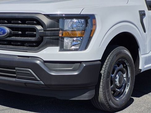 Used 2023 Ford F150 XL RWD image 5