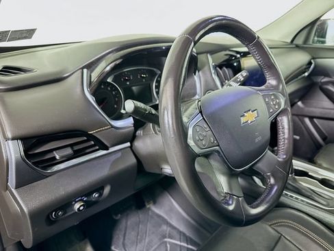Certified 2020 Chevrolet Traverse Premier AWD/4WD image 11