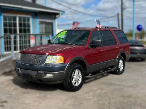 Used 2005 Ford Expedition XLT image 1