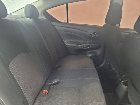 Used 2018 Nissan Versa SV FWD image 19