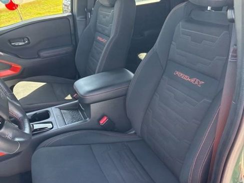 Used 2023 Nissan Frontier PRO-4X w/ Pro Convenience Package AWD/4WD image 15
