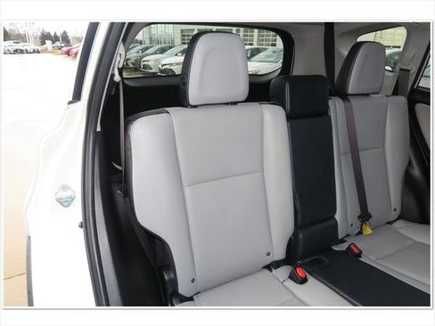 Certified 2016 Toyota RAV4 Limited image 18