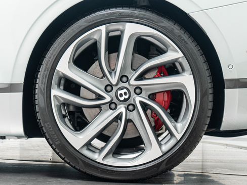 Used 2025 Bentley Continental GT Speed AWD/4WD image 11
