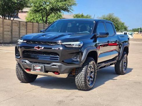 Used 2026 Chevrolet Colorado ZR2 AWD/4WD image 13