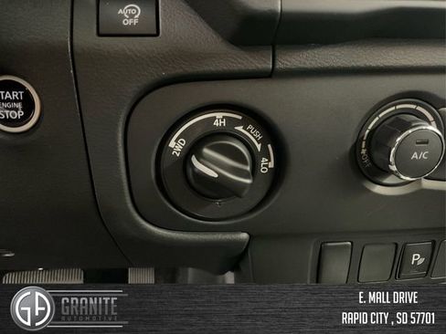 Used 2025 Nissan Frontier S image 26