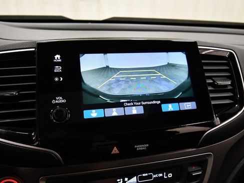 Used 2023 Honda Passport EX-L image 25