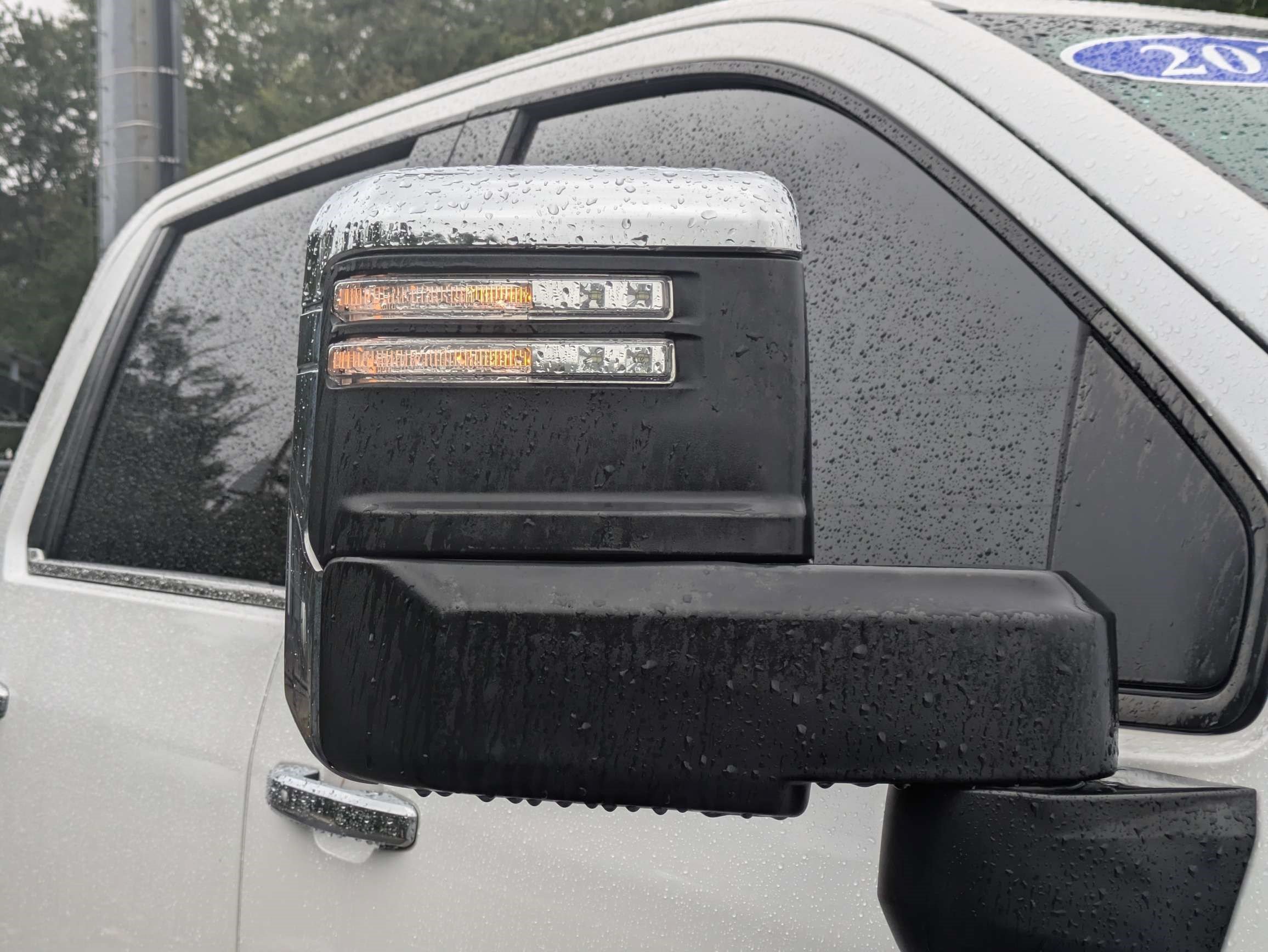 Used 2023 Chevrolet Silverado 2500 High Country w/ Technology Package AWD/4WD image 11