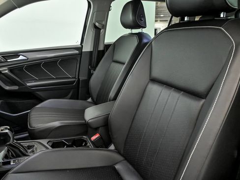 Certified 2023 Volkswagen Tiguan SE AWD/4WD image 13