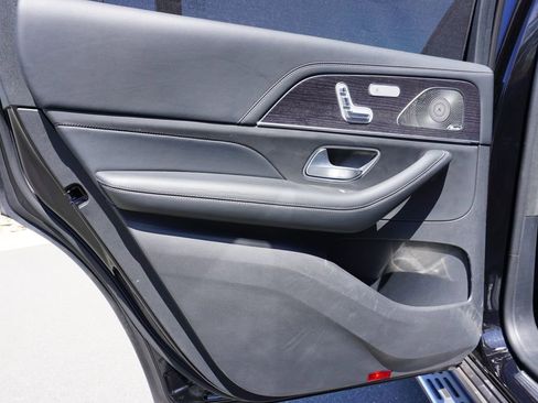 Certified 2023 Mercedes-Benz GLS 63 AMG 4MATIC image 32