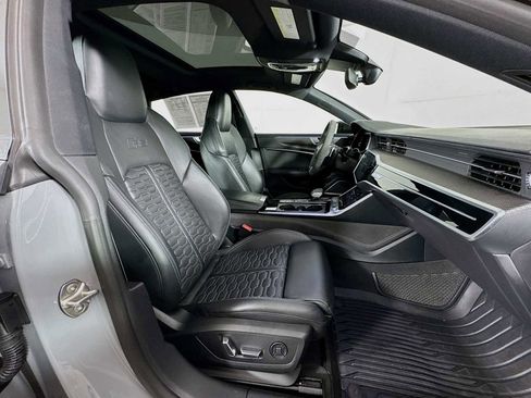 Used 2022 Audi RS 7 4.0T w/ Carbon Optic Package image 28