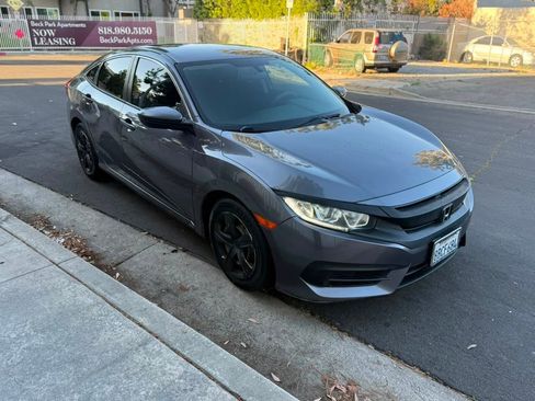 Used 2017 Honda Civic LX image 3