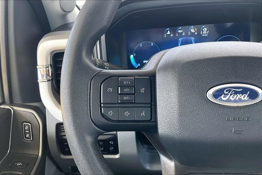 Used 2026 Ford F250 XLT w/ XLT Premium Package AWD/4WD image 11