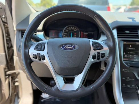 Used 2013 Ford Edge SEL FWD image 24