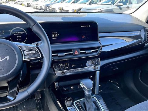 Used 2024 Kia Seltos S FWD image 8