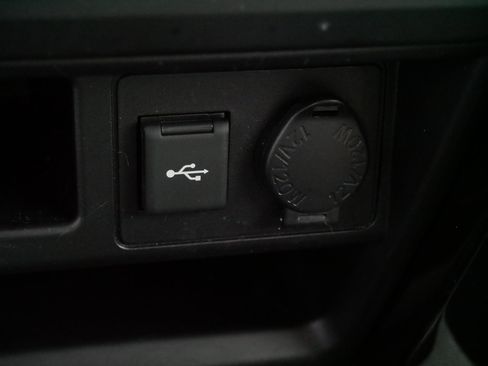 Certified 2024 Toyota 4Runner TRD Off-Road image 27