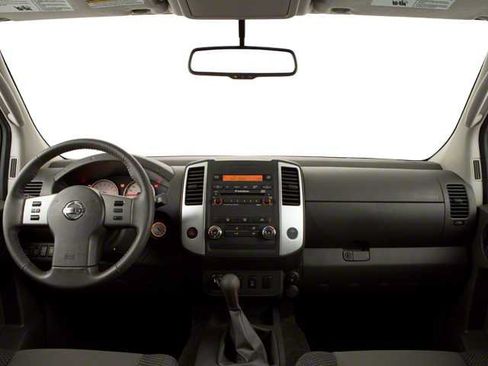 Used 2012 Nissan Xterra PRO-4X w/ Pro-4x Leather Pkg AWD/4WD image 5