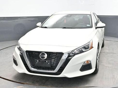 Used 2021 Nissan Altima 2.5 S FWD image 2