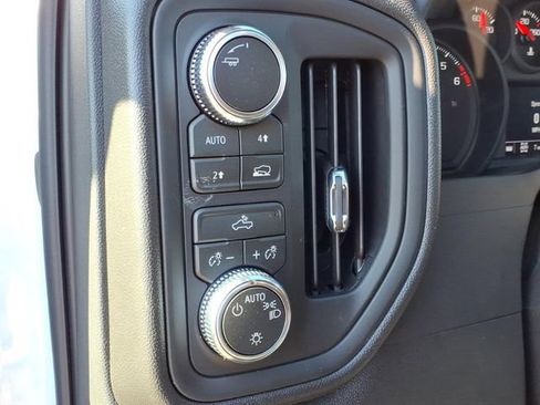 New 2026 GMC Sierra 1500 Pro w/ Pro Value Package AWD/4WD image 13
