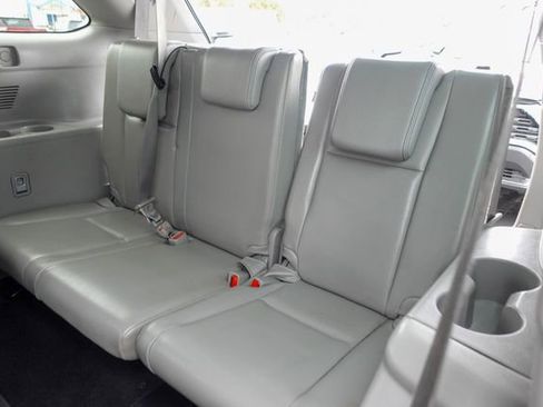 Used 2015 Toyota Highlander XLE image 28