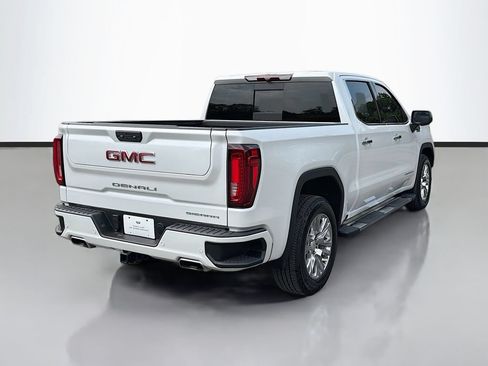Used 2023 GMC Sierra 1500 Denali AWD/4WD image 5