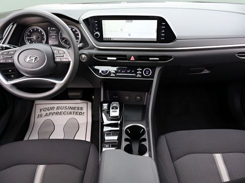 Used 2023 Hyundai Sonata SEL w/ Preferred Accessory Package FWD image 15