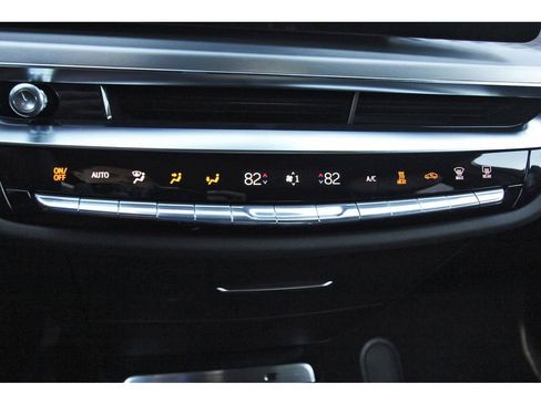 New 2026 Cadillac Lyriq Luxury image 19