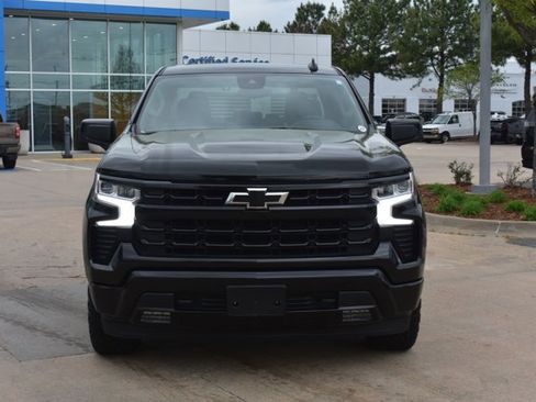 Used 2022 Chevrolet Silverado 1500 RST image 2