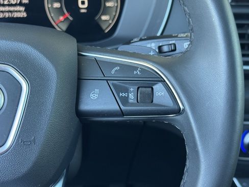 Used 2024 Audi Q5 2.0T Prestige image 32