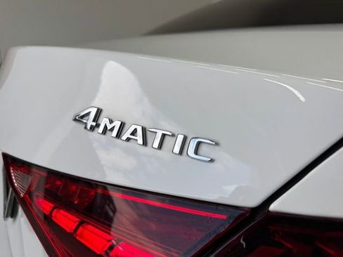 Used 2024 Mercedes-Benz C 300 4MATIC Sedan image 29