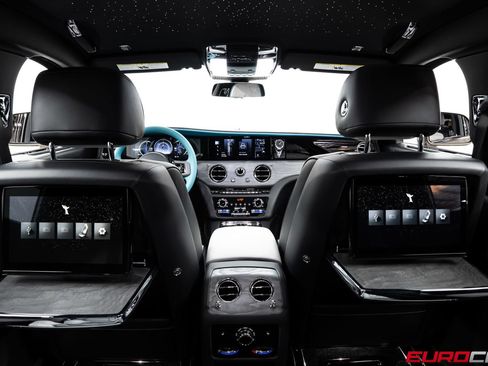 Used 2025 Rolls-Royce Ghost AWD/4WD image 24