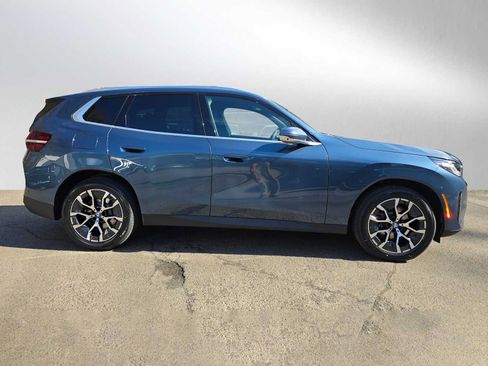 Used 2026 BMW X3 xDrive30i w/ Premium Package AWD/4WD image 2