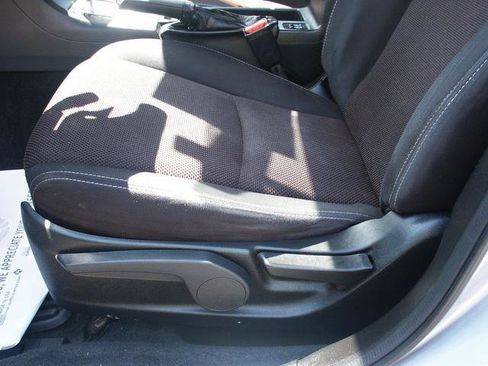 Used 2013 Subaru Crosstrek 2.0i Premium w/ Popular Pkg 2 AWD/4WD image 12