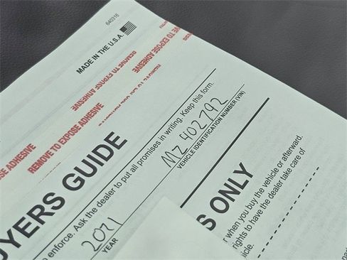 Used 2021 GMC Sierra 1500 SLT w/ SLT Convenience Package image 11