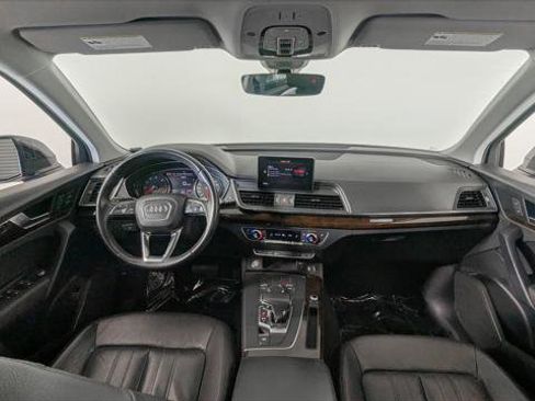 Used 2019 Audi Q5 2.0T Premium w/ Convenience Package AWD/4WD image 27