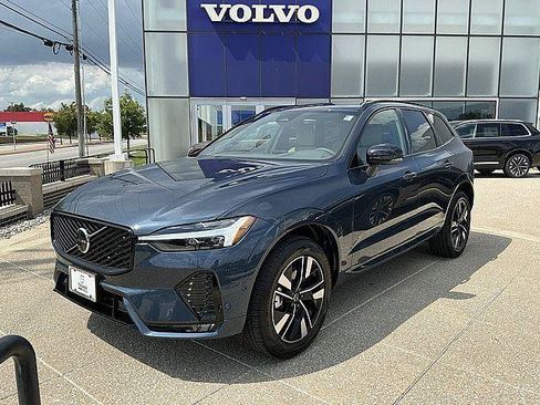 Certified 2026 Volvo XC60 B5 Plus w/ Protection Package Premier AWD/4WD image 3