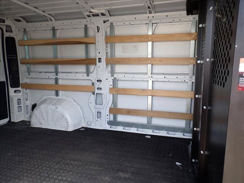 Used 2025 RAM ProMaster 2500 w/ U-Haul Equipment Group FWD image 10