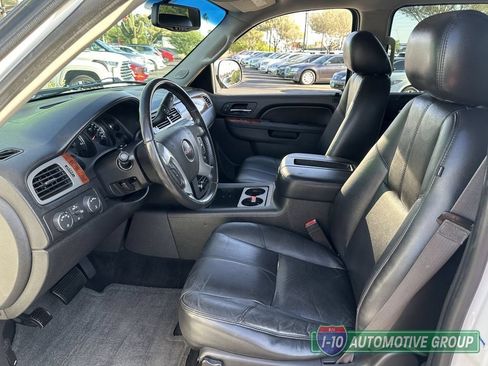 Used 2014 GMC Yukon XL SLT AWD/4WD image 18