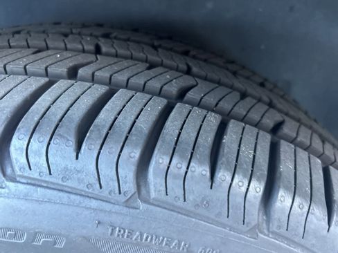 Used 2017 Honda Pilot Touring image 16